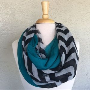 APT. 9 Infinity Scarf